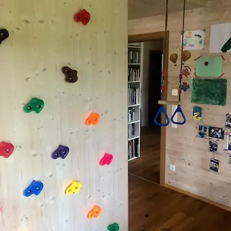 Semesterbostad Traumhaus Im Grunen