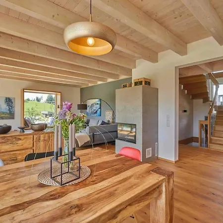 Traumhaus Im Grunen Semesterbostad Bayersoien