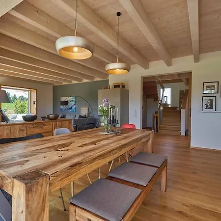 Semesterbostad Traumhaus Im Grunen *